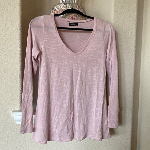 Lauren Moshi V Neck Long Sleeve Tee Size M NWOT - Picture 1 of 7